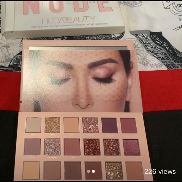 Huda New Nude Palette - Picture 2 of 2